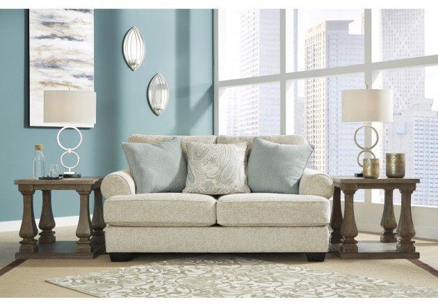 Loveseat1