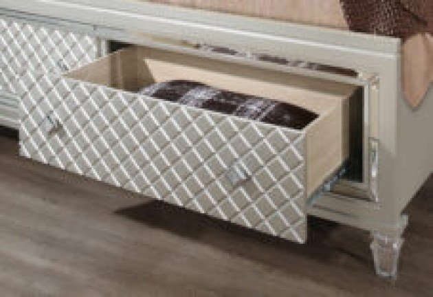 Paris-FB-Close-Up-1-227x156